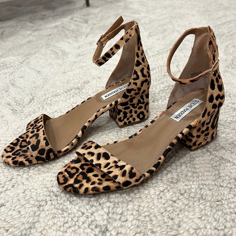 Steve Madden Leopard heels - size 9 wide